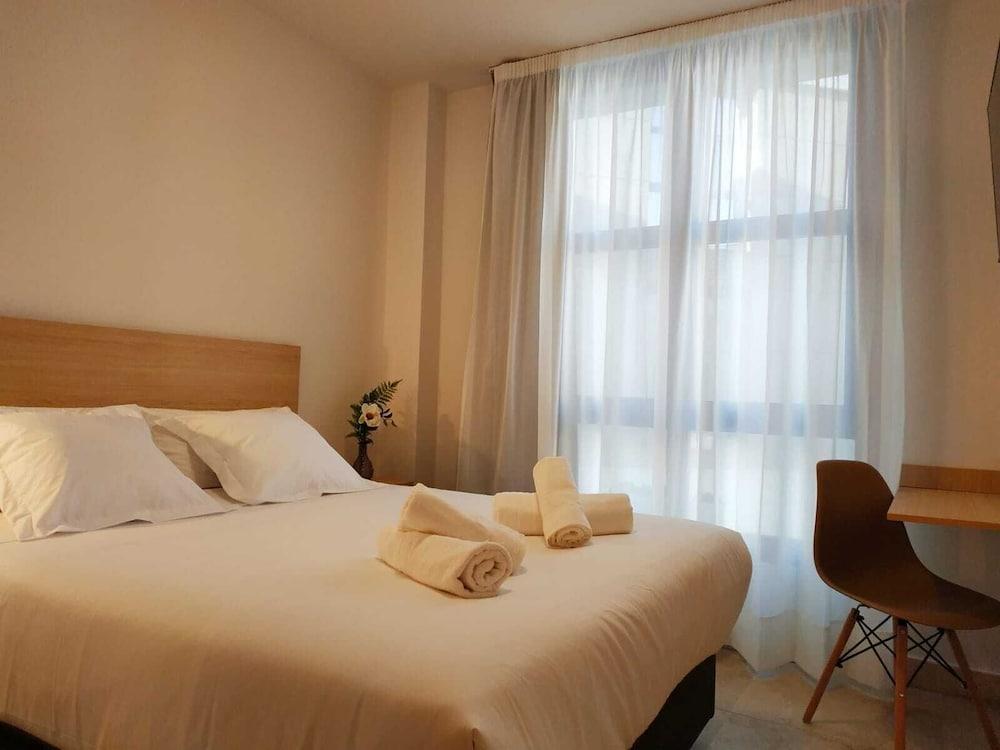 Iraipe Logrono Hotel Zewnętrze zdjęcie