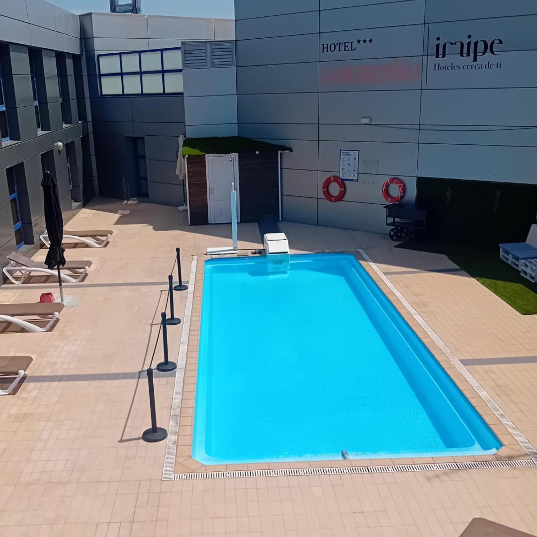 Iraipe Logrono Hotel Zewnętrze zdjęcie